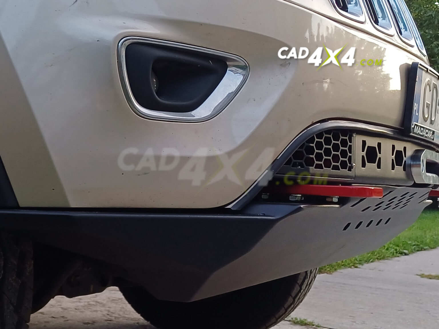 Jeep Grand Cherokee WK2 front winch bumper CAD 4×4 Store